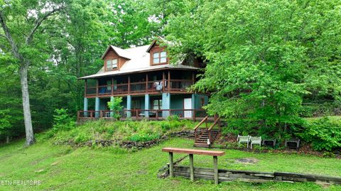 200 Peachtree Lane Tellico Plains TN 37385