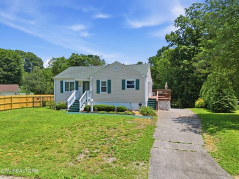 Tiny photo for 124 Salem Rd, Oak Ridge, TN 37830 (MLS # 1346528)