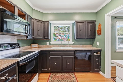 Tiny photo for 124 Salem Rd, Oak Ridge, TN 37830 (MLS # 1346528)