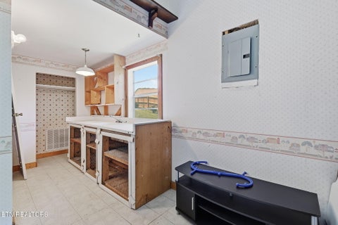 Tiny photo for 124 Salem Rd, Oak Ridge, TN 37830 (MLS # 1346528)