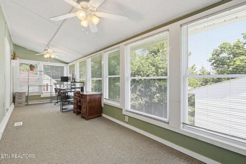 Tiny photo for 124 Salem Rd, Oak Ridge, TN 37830 (MLS # 1346528)