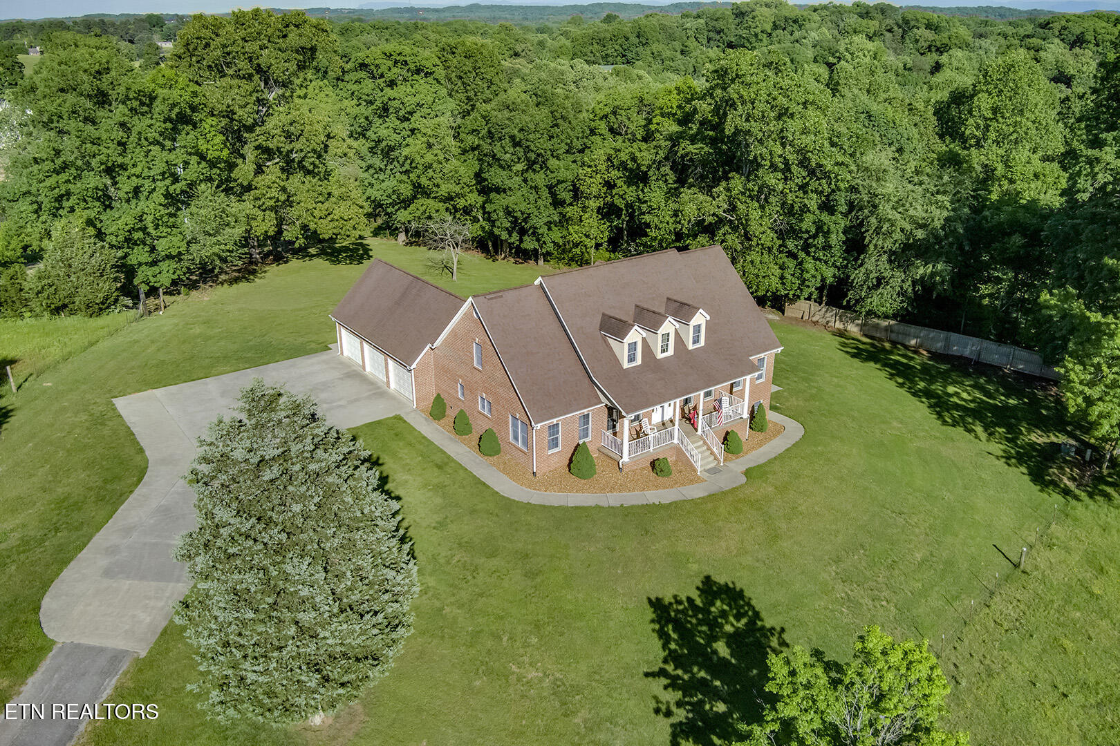 2000 Robinson Drive