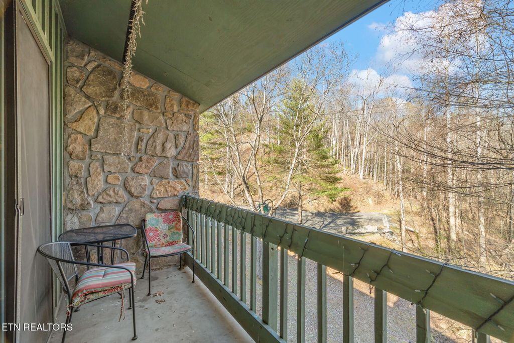 Photo of 1435 Wiley Oakley Drive #176, Gatlinburg, TN 37738 (MLS # 1322736)