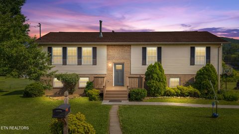 3206 Bativa Garden Court Sevierville TN 37876