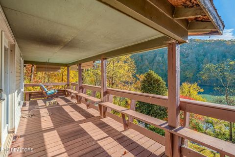 Tiny photo for 197 Lakecrest Drive Dr, Harriman, TN 37748 (MLS # 1321106)