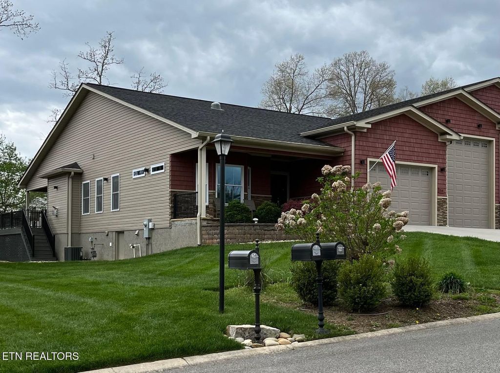 Photo of 56 Hickory Circle, Crossville, TN 38555 (MLS # 1332563)