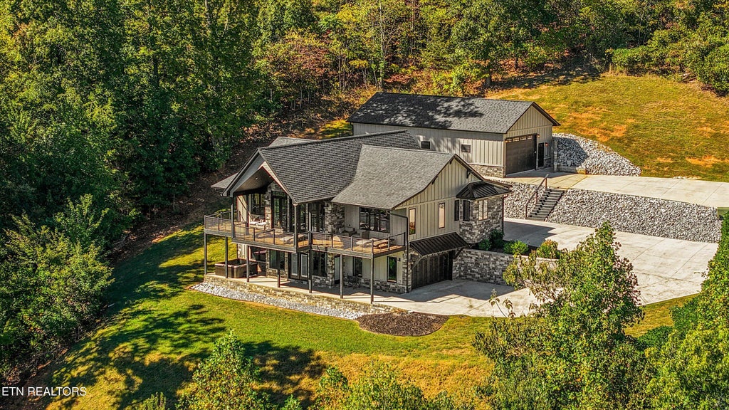 Photo of 256 Feldspar Rd, New Tazewell, TN 37825 (MLS # 1357828)