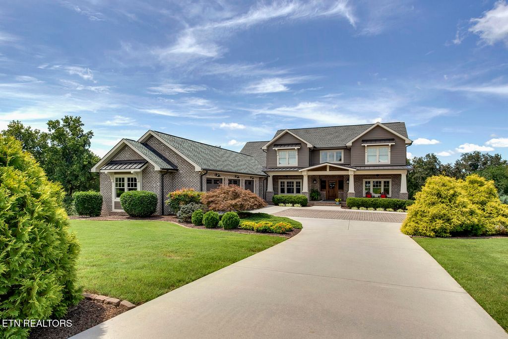 Photo of 220 Thunder Rd, Vonore, TN 37885 (MLS # 1291951)