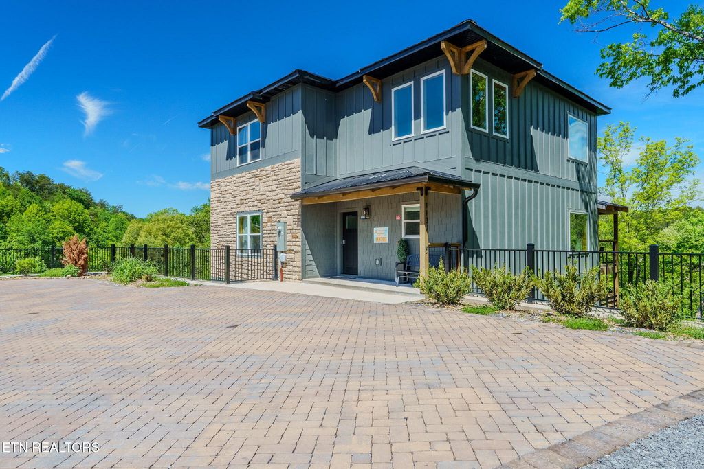 Photo of 1130 Lee Cardwell Circle #UNIT 5, Pigeon Forge, TN 37863 (MLS # 1337699)