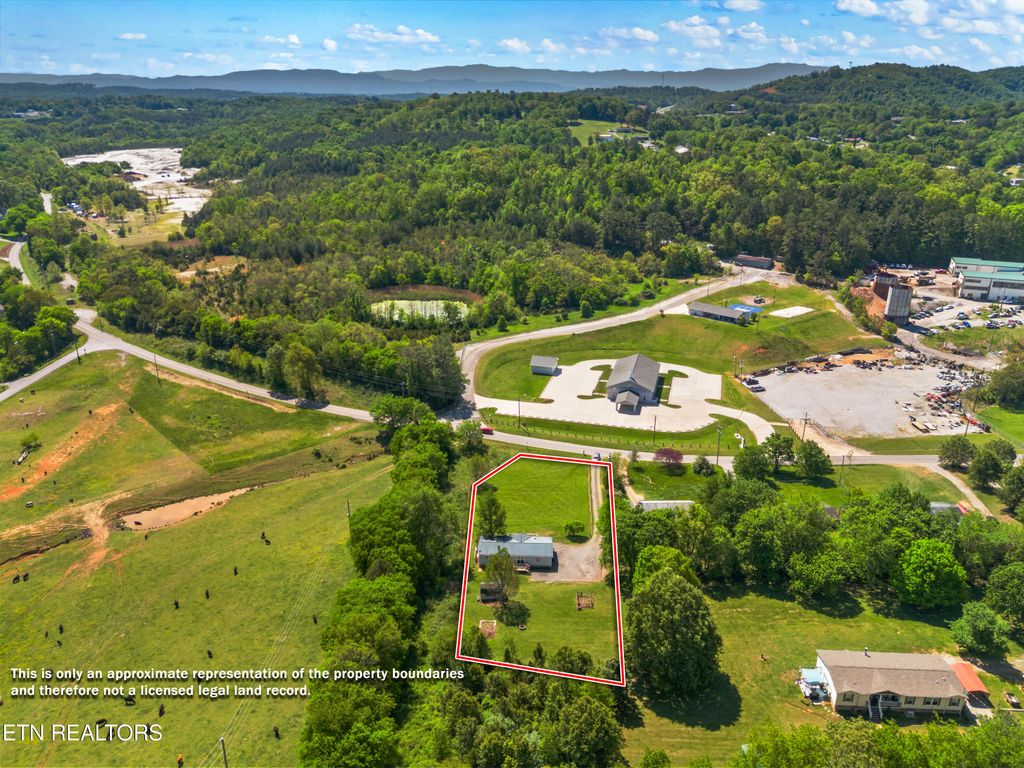 Photo of 154 Mount Horeb Rd, Jefferson City, TN 37760 (MLS # 1337958)