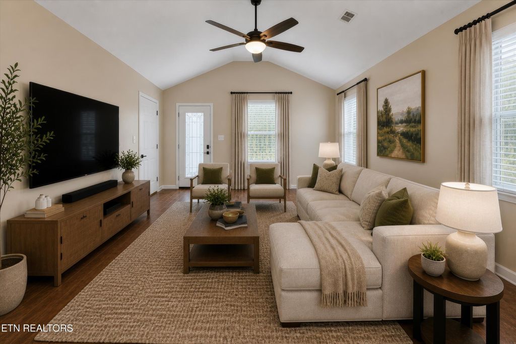 Photo of 1724 Cove Oak Lane, Knoxville, TN 37909 (MLS # 1339602)