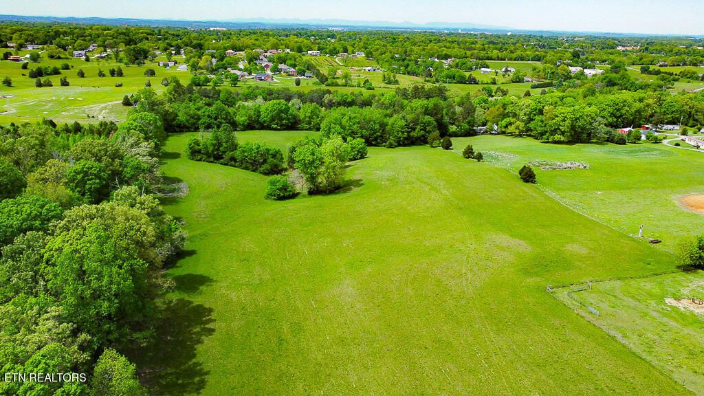 Photo of Pineview Rd, Maryville, TN 37803 (MLS # 1337922)