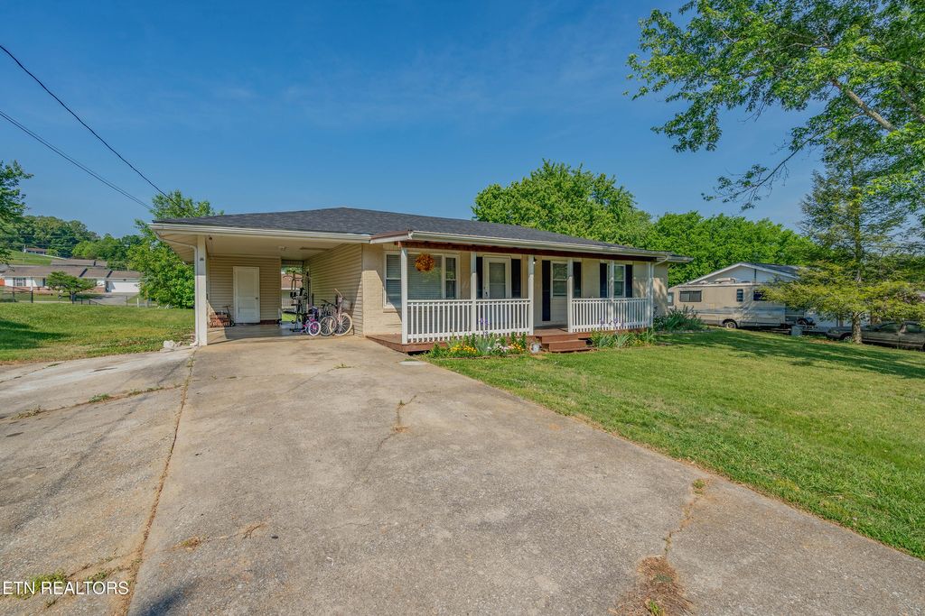 Photo of 415 Coffee Lane, Loudon, TN 37774 (MLS # 1338847)