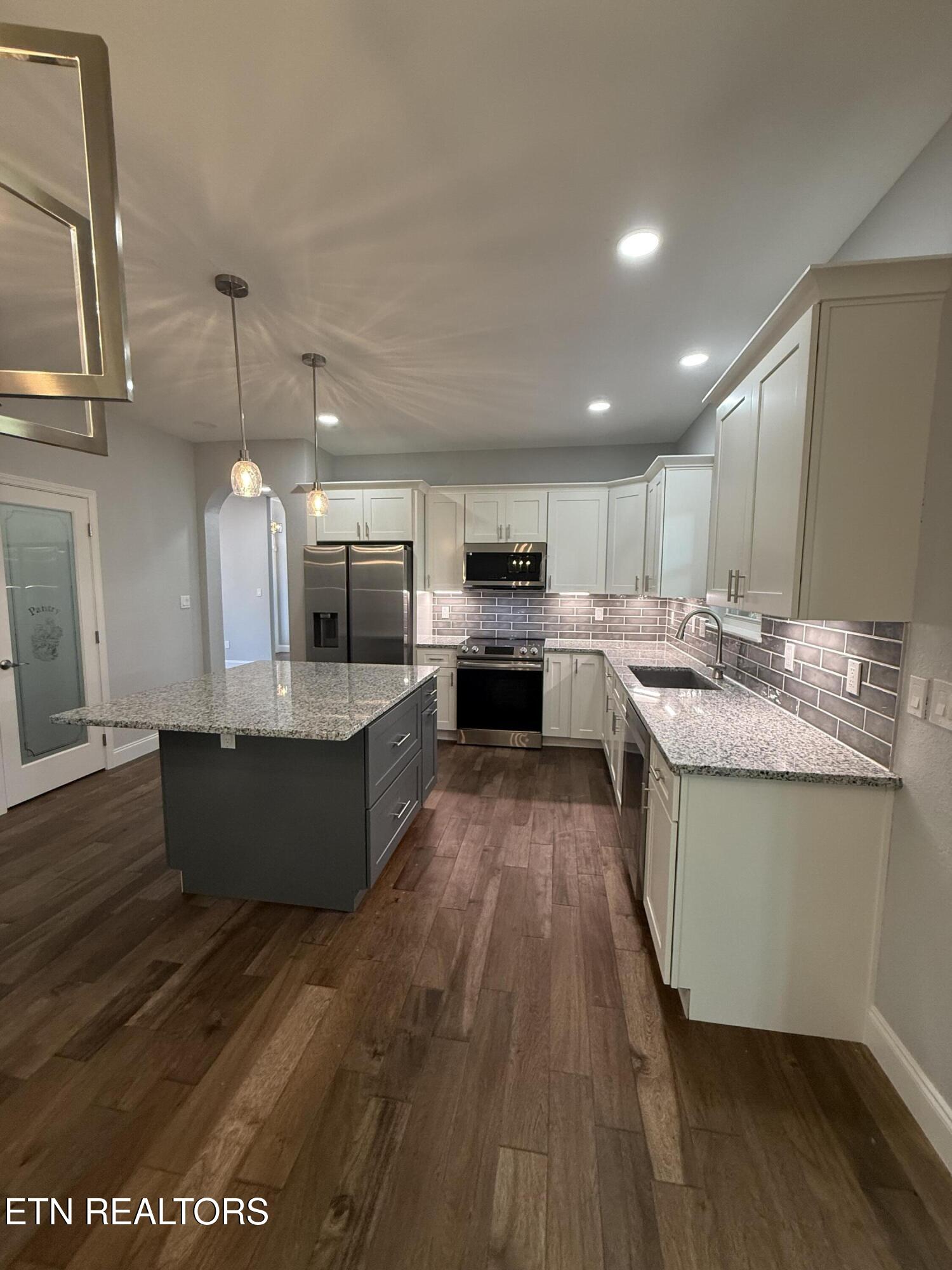 100 Quapaw Circle