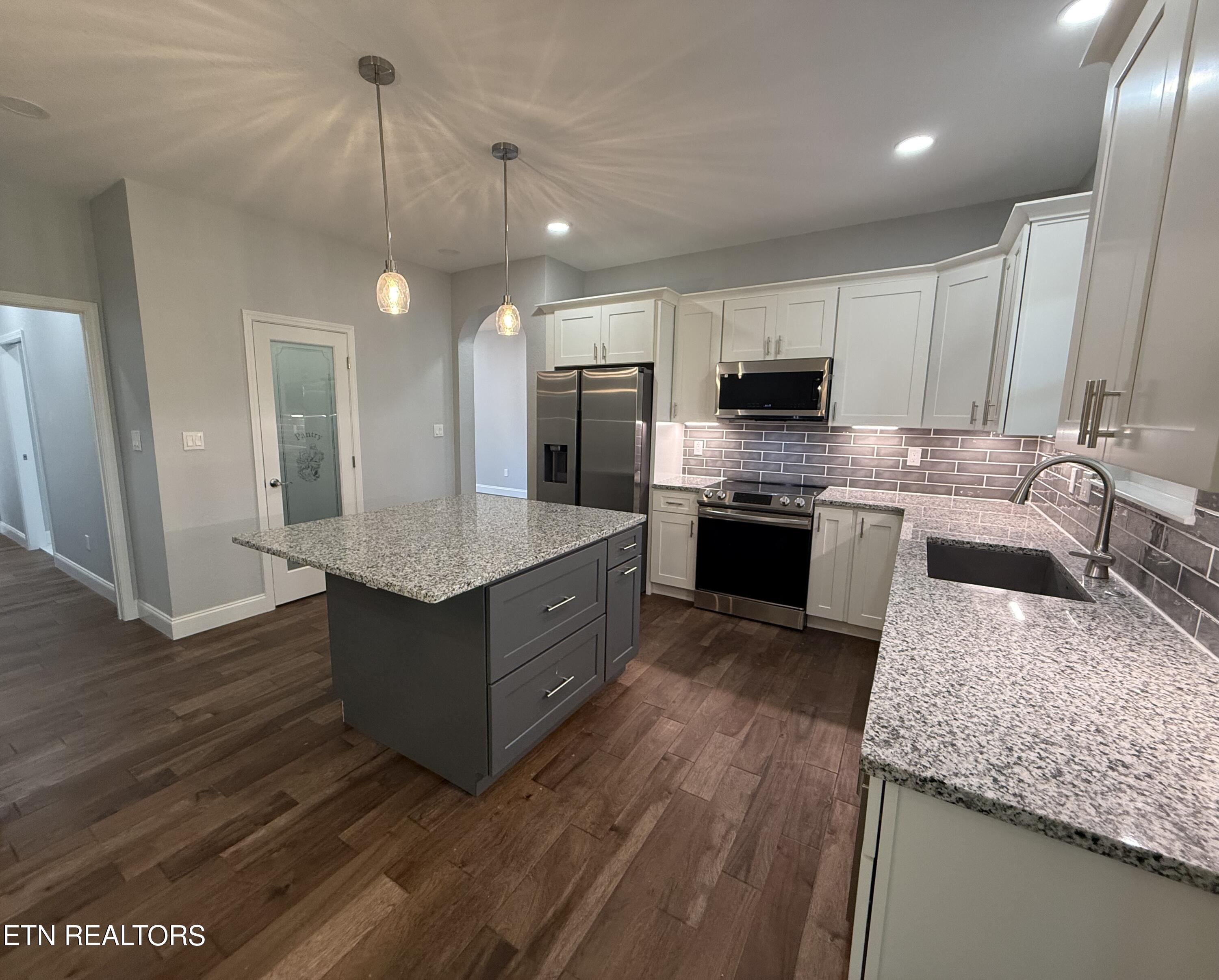 100 Quapaw Circle