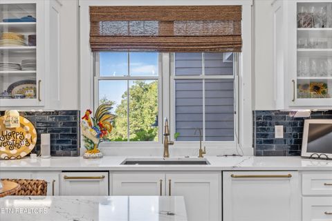 Tiny photo for 279 Serenity Drive, Harriman, TN 37748 (MLS # 1317388)