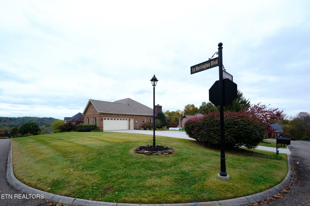 Photo of 7505 La Barrington Blvd, Powell, TN 37849 (MLS # 1320323)