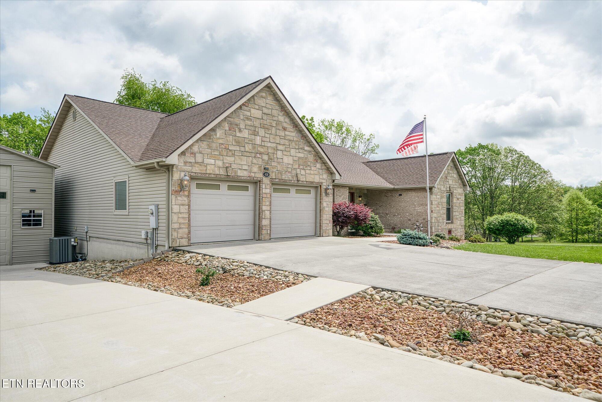 459 Woodgate Drive
