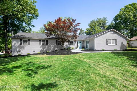 Photo of 11417 Old Colony Pkwy, Knoxville, TN 37934 (MLS # 1341104)