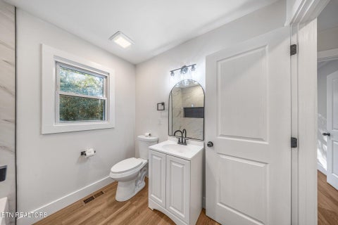 Tiny photo for 610 Scenic Drive, Kingston, TN 37763 (MLS # 1360260)