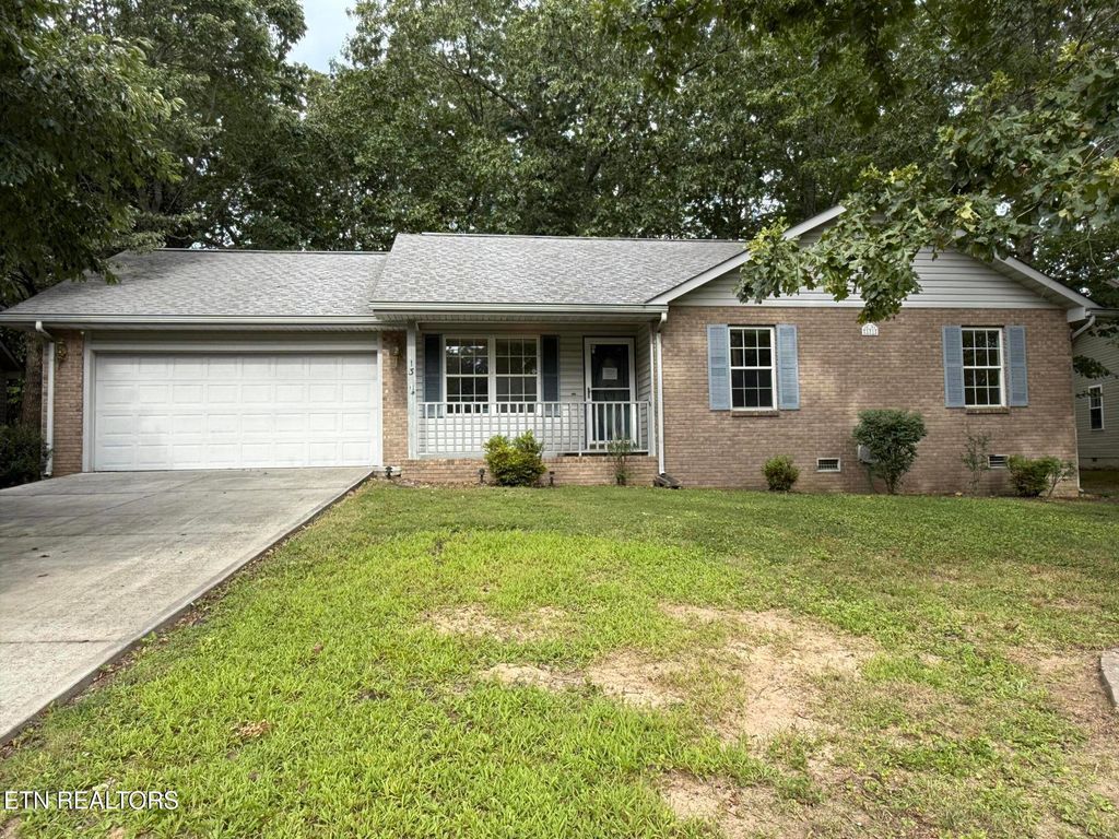 Photo of 131 Cromwell Lane, Crossville, TN 38558 (MLS # 1330006)
