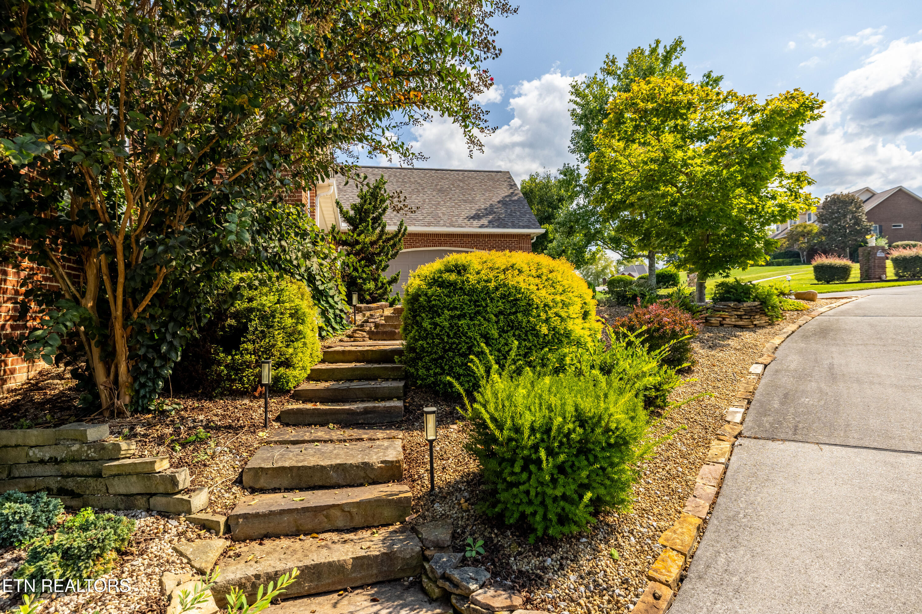 3830 Crescent Ridge Court