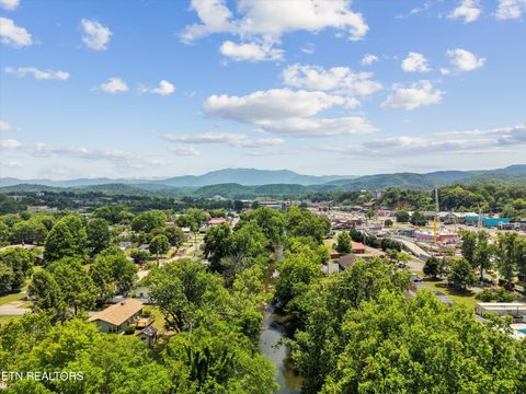 Tiny photo for 3215 N River Rd #502, Pigeon Forge, TN 37863 (MLS # 1342323)