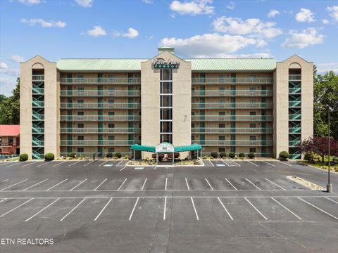Photo of 3215 N River Rd #502, Pigeon Forge, TN 37863 (MLS # 1342323)