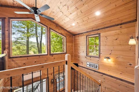 Tiny photo for 383 S Tva Rd, Bristol, TN 37620 (MLS # 1349842)