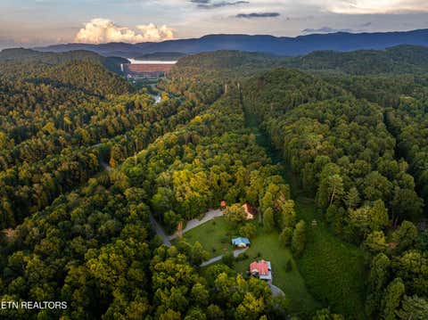 Tiny photo for 383 S Tva Rd, Bristol, TN 37620 (MLS # 1349842)