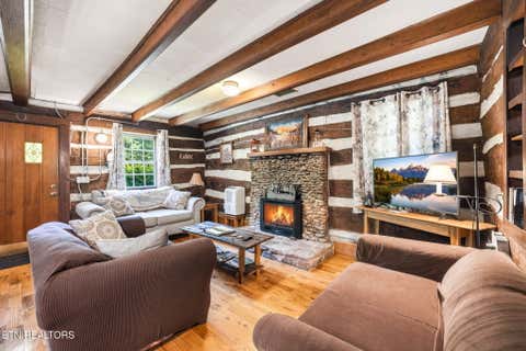 Tiny photo for 383 S Tva Rd, Bristol, TN 37620 (MLS # 1349842)