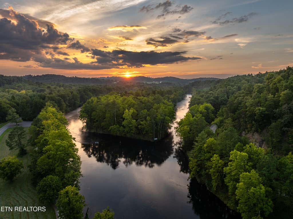 Photo of 383 S Tva Rd, Bristol, TN 37620 (MLS # 1349842)