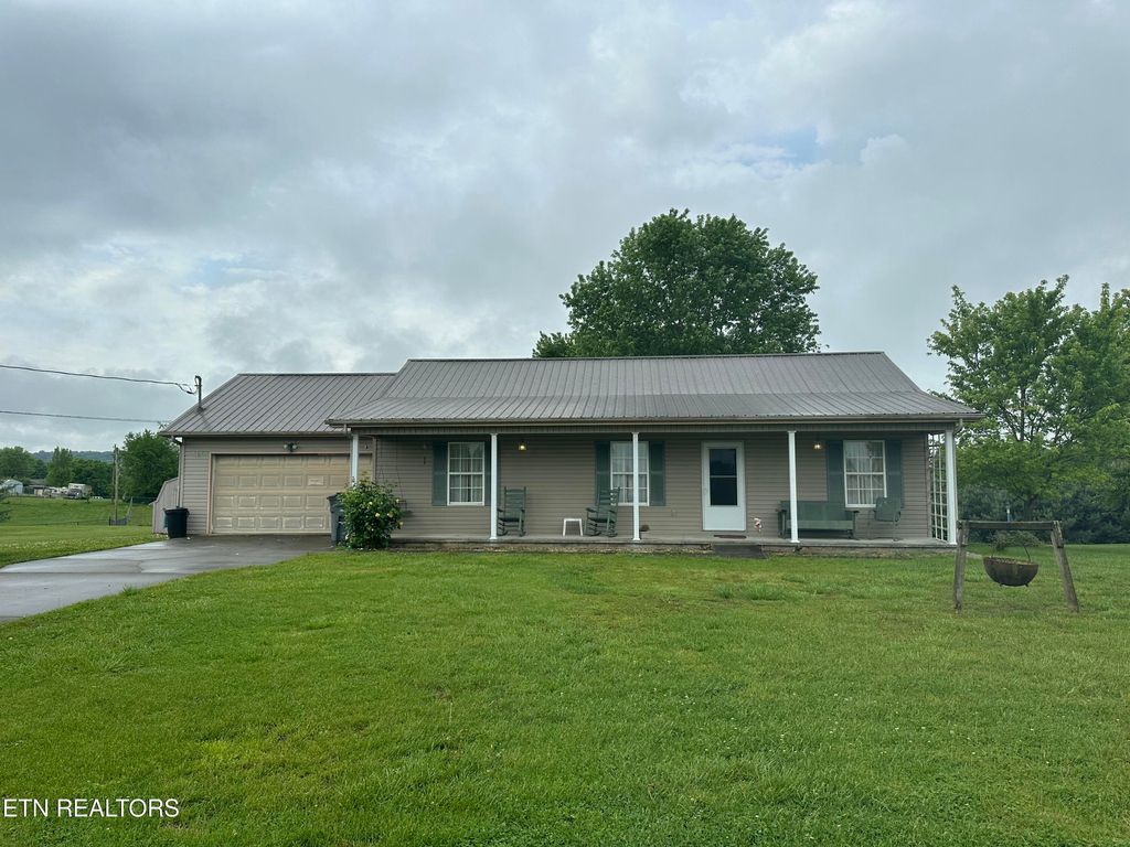 Photo of 2131 Frank Hodge Rd, Talbott, TN 37877 (MLS # 1299513)
