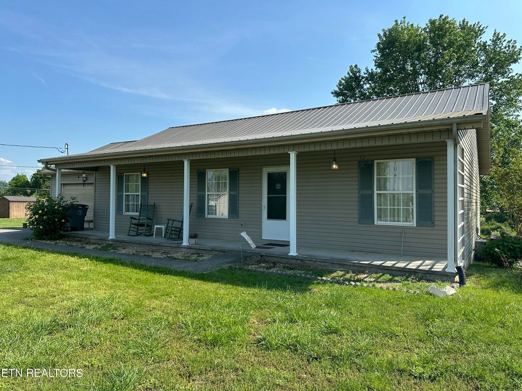 Photo of 2131 Frank Hodge Rd, Talbott, TN 37877 (MLS # 1299513)