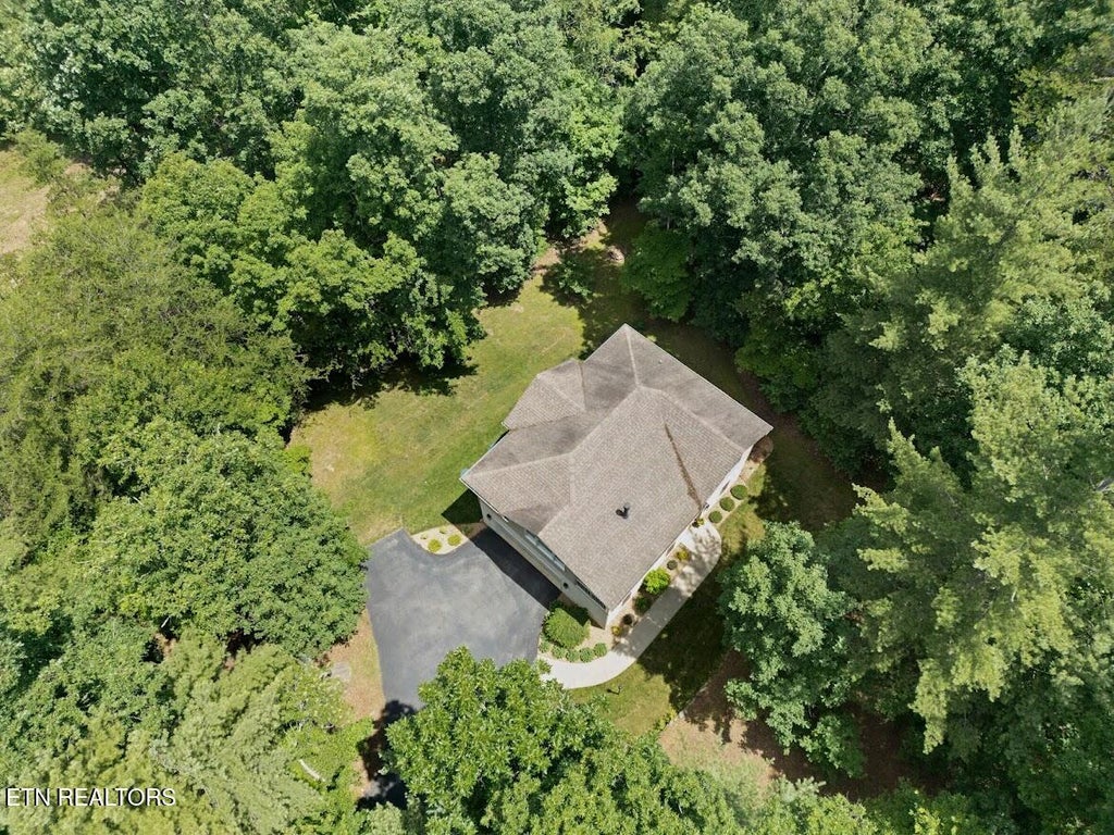 Photo of 618 Katherine Drive, Crossville, TN 38555 (MLS # 1360646)