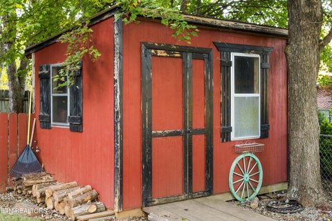Tiny photo for 124 Downey Drive, Maryville, TN 37801 (MLS # 1360325)