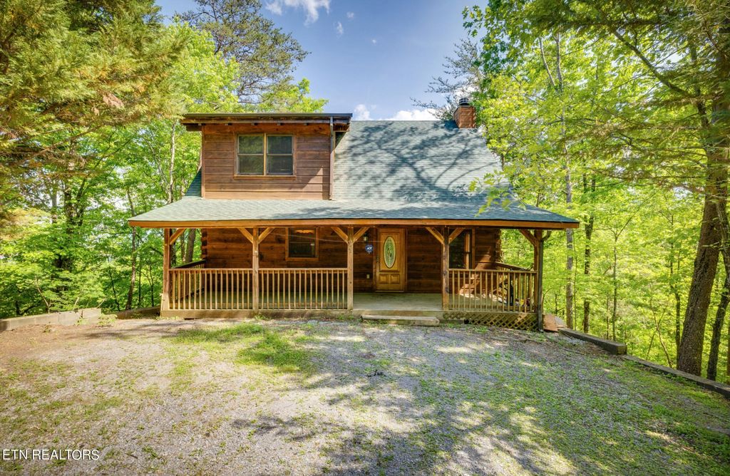 Photo of 772 Lloyd Huskey Rd, Pigeon Forge, TN 37863 (MLS # 1262120)