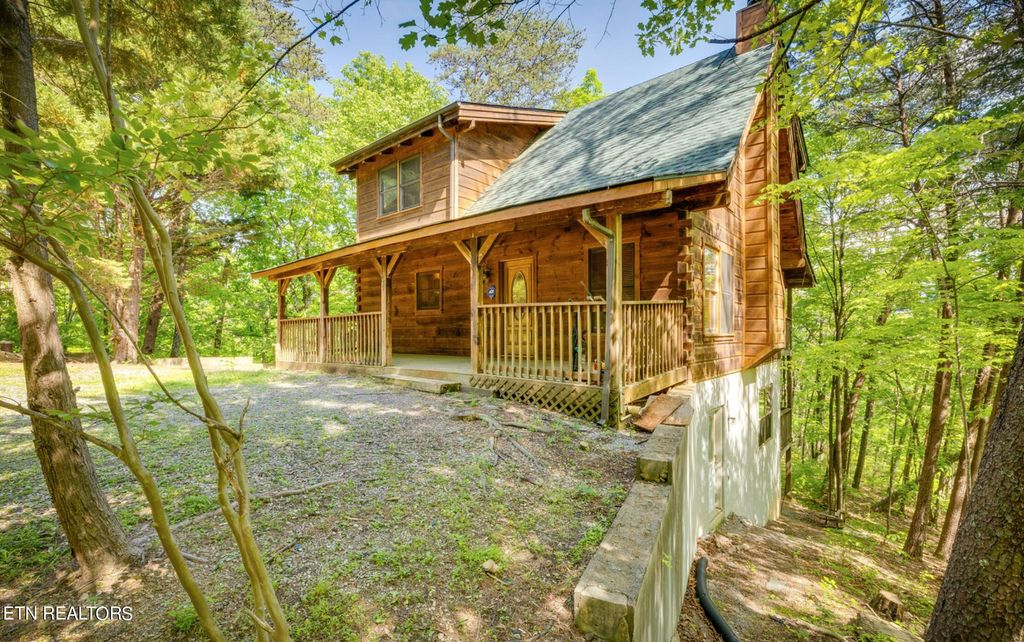 Photo of 772 Lloyd Huskey Rd, Pigeon Forge, TN 37863 (MLS # 1262120)