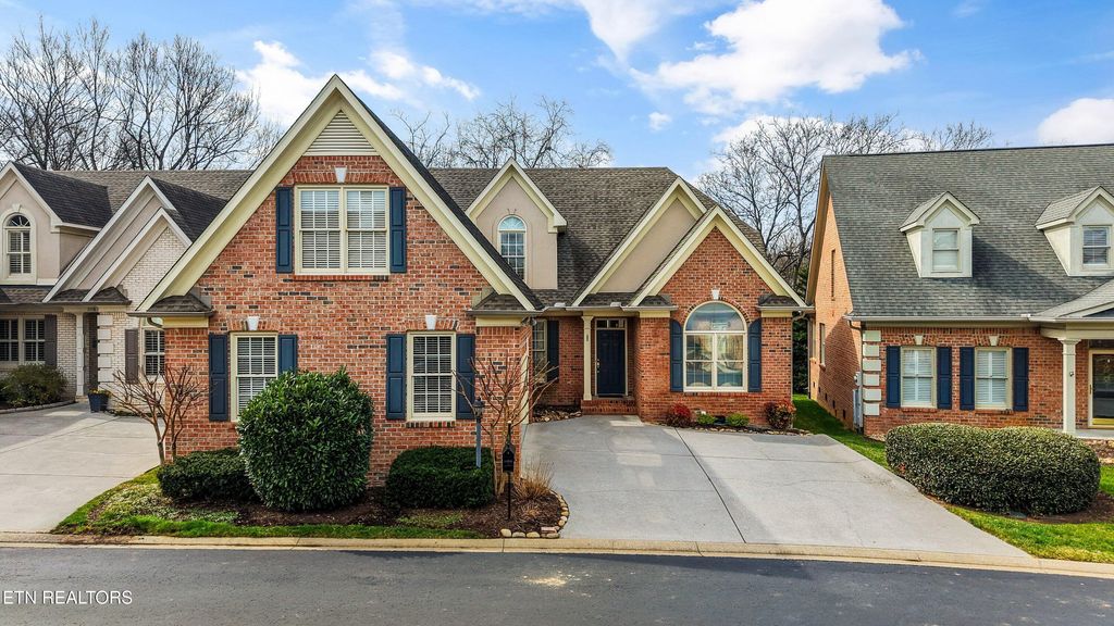 Photo of 1111 Highgrove Garden Way, Knoxville, TN 37922 (MLS # 1330596)