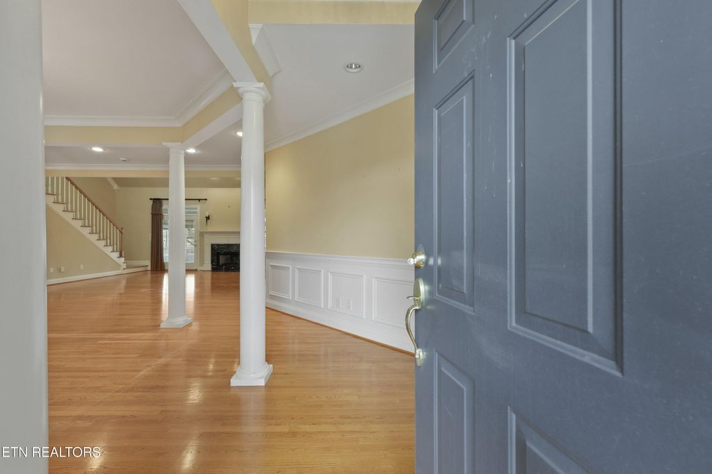 Photo of 1111 Highgrove Garden Way, Knoxville, TN 37922 (MLS # 1330596)