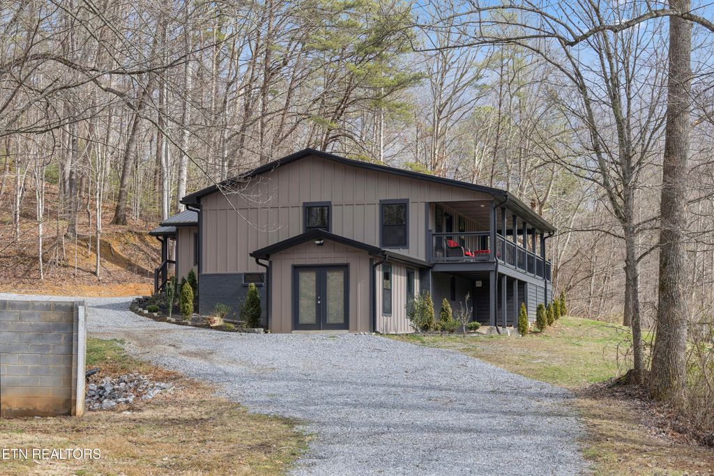 Photo of 2359 Grassy Branch Road Rd, Sevierville, TN 37876 (MLS # 1330554)
