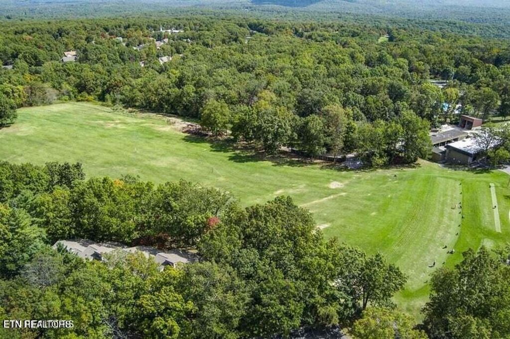 Photo of 67 Eagle Court, Crossville, TN 38558 (MLS # 1320946)