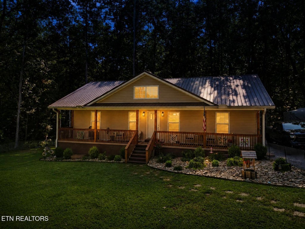 Photo of 2067 Allardt Tinch Rd Rd, Jamestown, TN 38556 (MLS # 1354099)