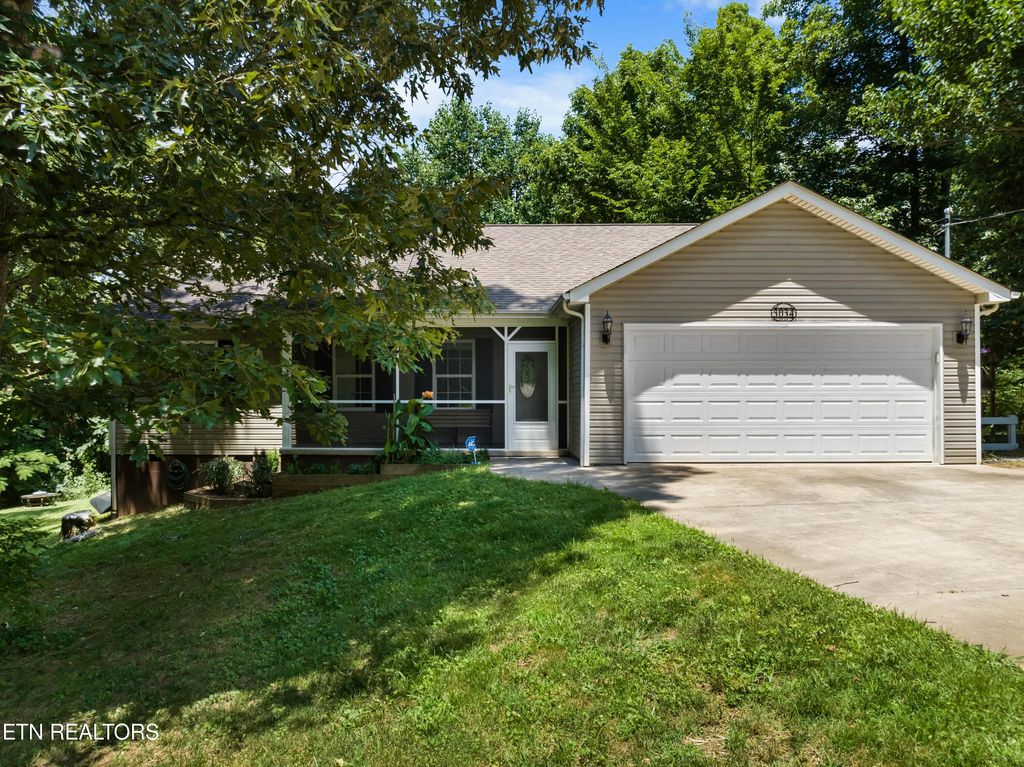 Photo of 3034 McCarty Rd, Louisville, TN 37777 (MLS # 1267195)