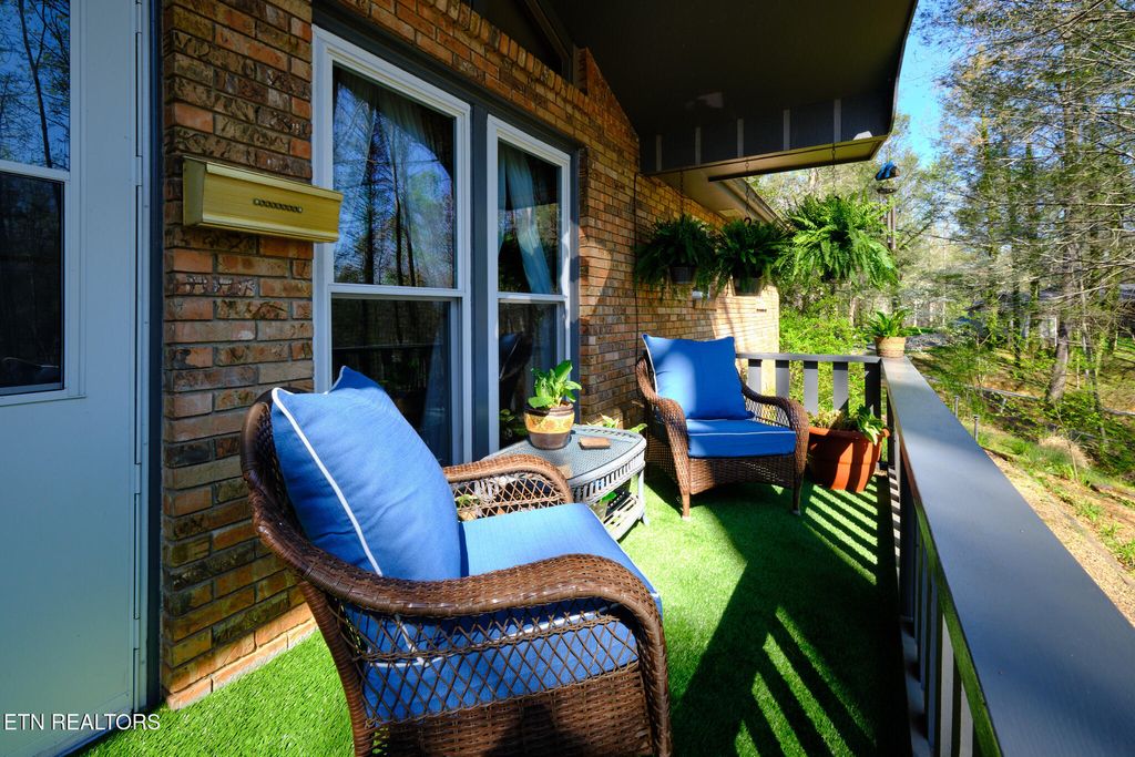 Photo of 543 Reba Lane, Gatlinburg, TN 37738 (MLS # 1336996)