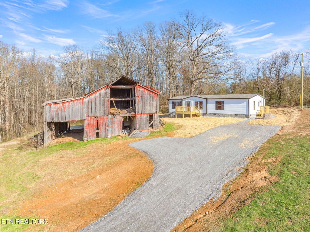 Photo of 394 County Road 326, Sweetwater, TN 37874 (MLS # 1286580)