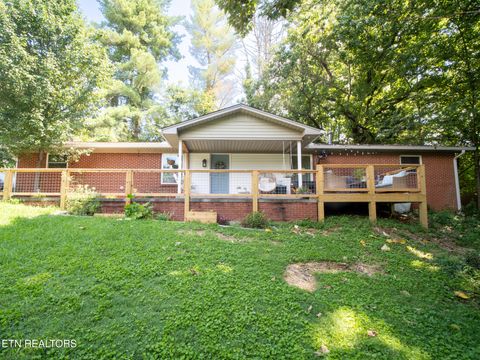 Photo of 109 Cole Way, Louisville, TN 37777 (MLS # 1328737)