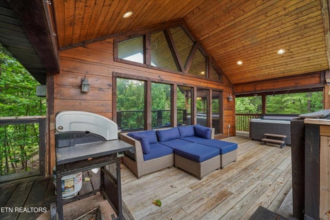 Tiny photo for 2624 Blanket Mountain Way, Sevierville, TN 37862 (MLS # 1347838)