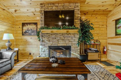 Tiny photo for 221 Forrest Loop Way, Gatlinburg, TN 37738 (MLS # 1326204)