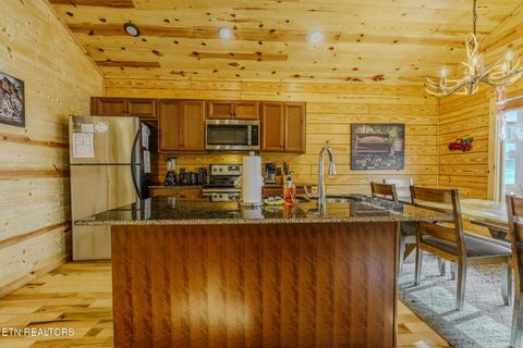 Tiny photo for 221 Forrest Loop Way, Gatlinburg, TN 37738 (MLS # 1326204)